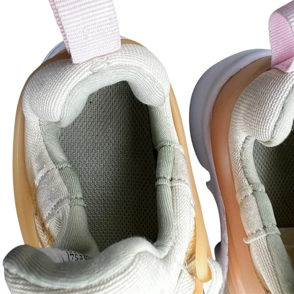 Nike Cream and Orange Sneakers Minimalist Low-Top Design Size10 C